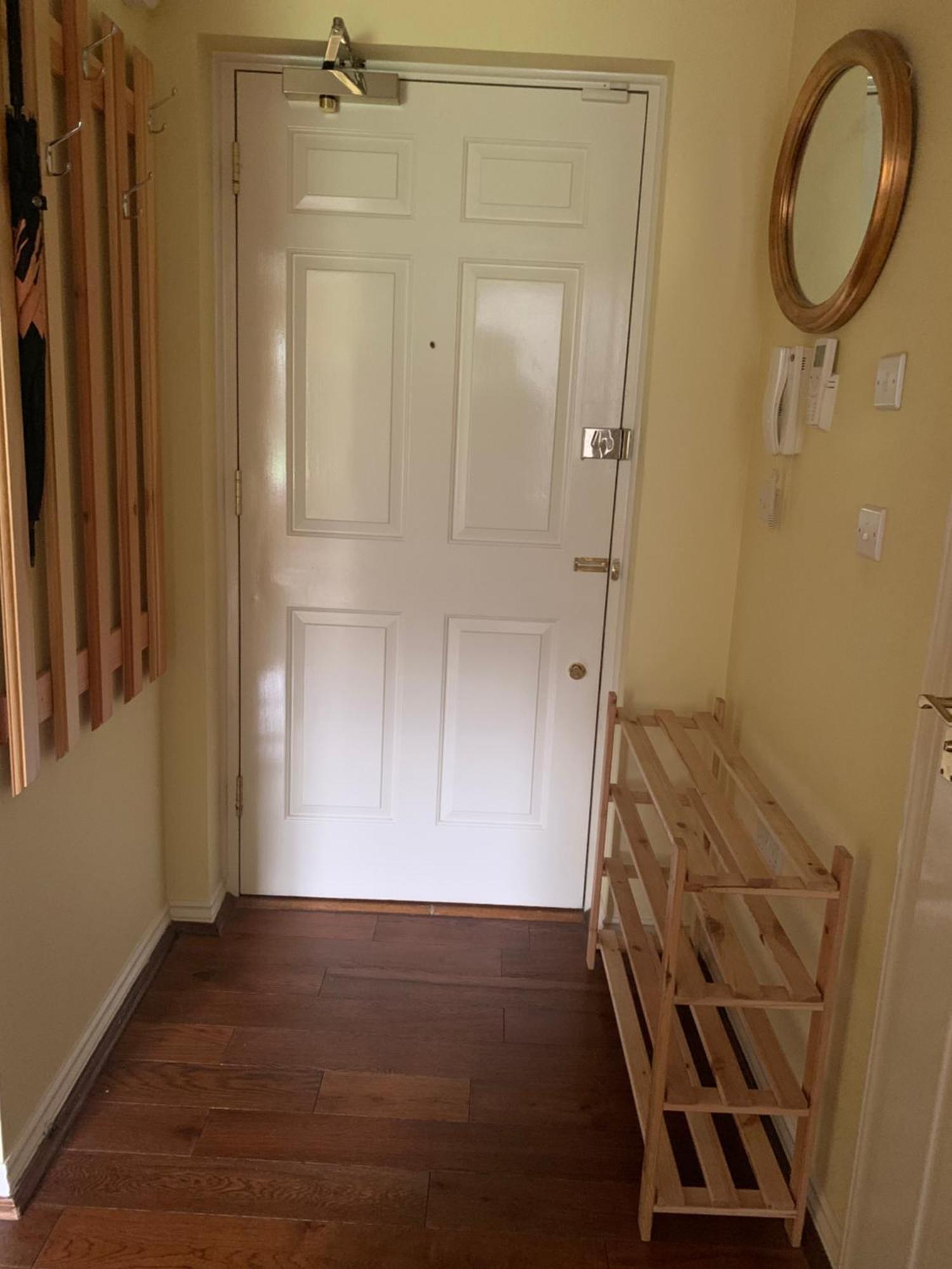 Peaceful Garden View Apt. Close To * London
