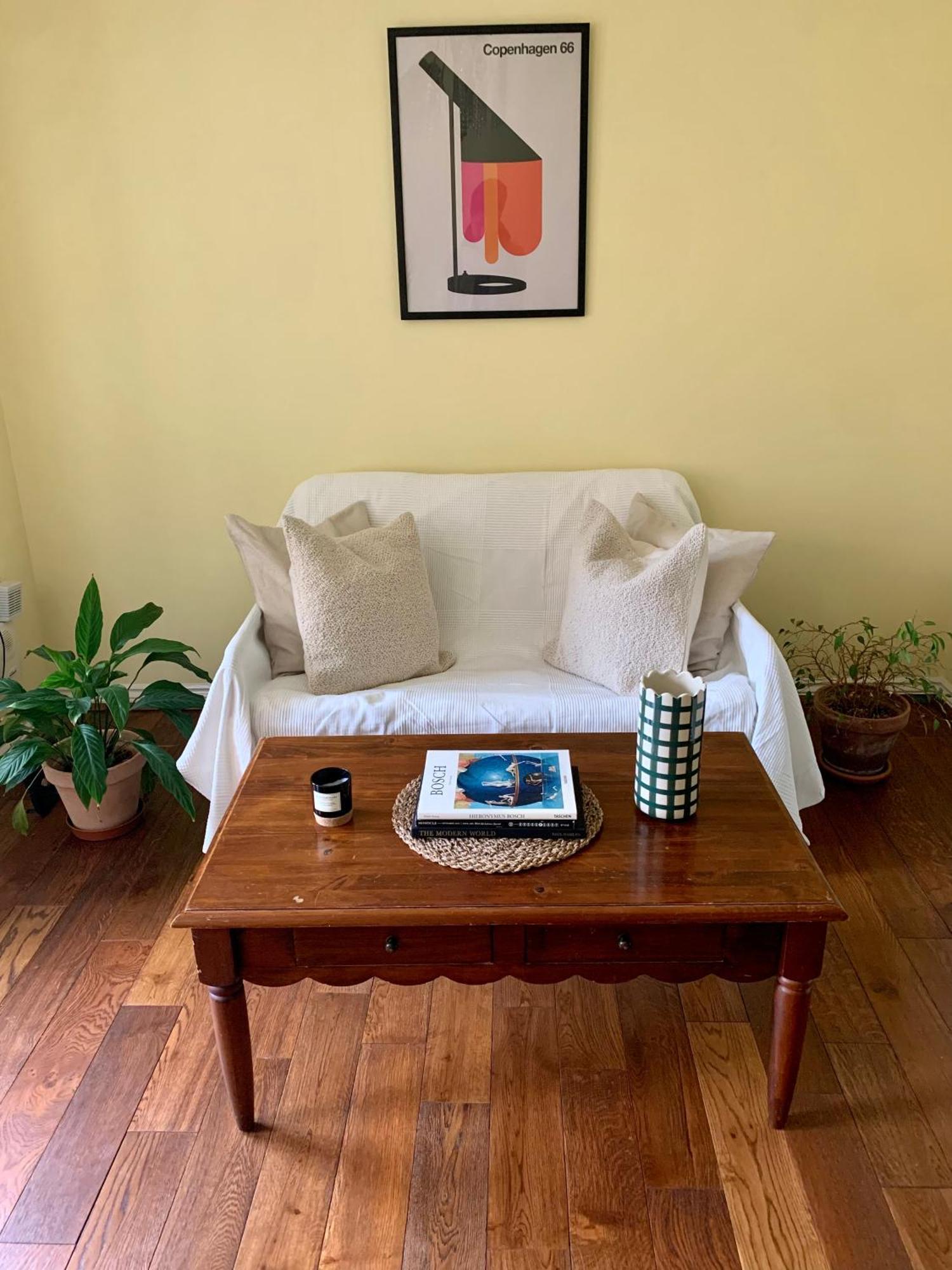 Peaceful Garden View Apt. Close To *